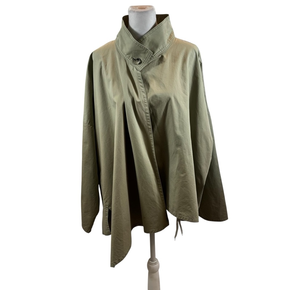 Ladies Ivan Grundahl Tan Cape Style‎ Jacket Size 42
